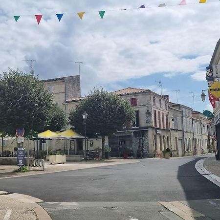 Le Duplex Du Centre - Ideal Pour Un Sejour Detente ! Saint-Savinien エクステリア 写真